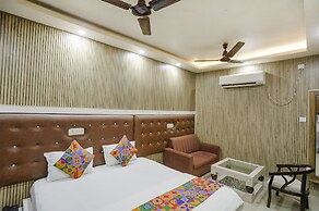 Fabhotel Prime Siddhant Palace