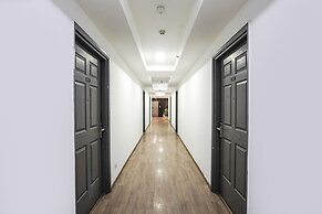 Fabhotel Prime Cloud 9