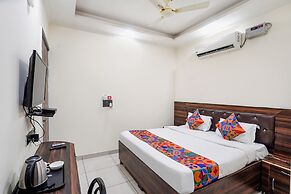Fabhotel 17 Suites