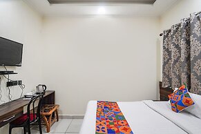 Fabhotel 17 Suites