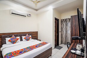 Fabhotel 17 Suites