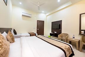 Hotel Ravi Residency