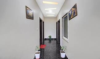 Hotel Ravi Residency