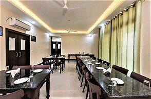 Hotel Ravi Residency