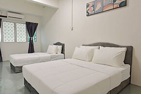 OYO Home 90830 S Homestay