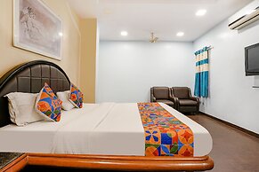 Fabhotel Shree Maya