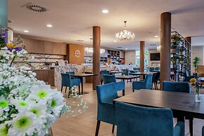 Guild Siena Senior Resort & Residence
