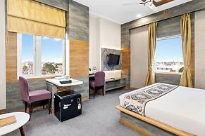 Primeland Hotel
