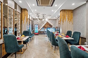 Primeland Hotel