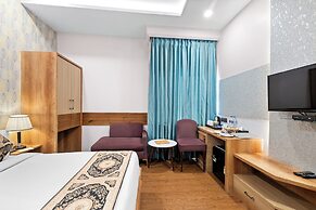 Primeland Hotel