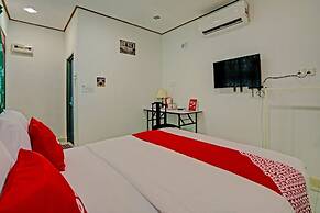 Capital O 90423 Teratai Chalet