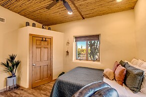 La Puerta Azul- Stunning Desert Retreat; Pool/Spa