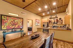 La Puerta Azul- Stunning Desert Retreat; Pool/Spa