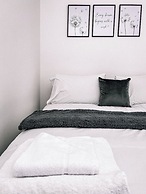 Stunning 2-bed Apartment in Banbury