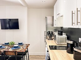 Stunning 2-bed Apartment in Banbury