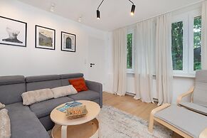 Gdynia Centrum Apartment by Renters