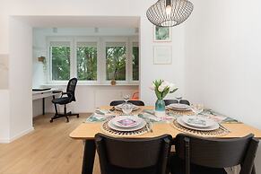 Gdynia Centrum Apartment by Renters