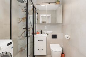 Gdynia Centrum Apartment by Renters