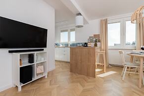 Gdynia Sea View Apartment by Renters