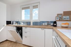 Gdynia Sea View Apartment by Renters