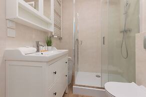 Cozy & Bright Studio Żupnicza by Renters