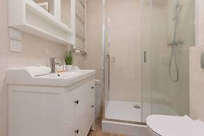 Cozy & Bright Studio Żupnicza by Renters