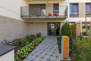 Cozy & Bright Studio Żupnicza by Renters