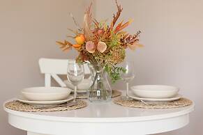 Cozy & Bright Studio Żupnicza by Renters