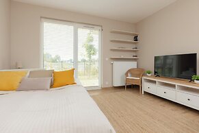 Cozy & Bright Studio Żupnicza by Renters