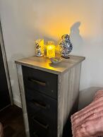 Stunning 1-bed Private Apartment in Norwich