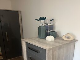 Stunning 1-bed Private Apartment in Norwich