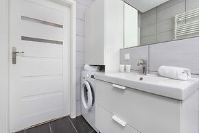 Sadova Apartment Gdańsk by Renters
