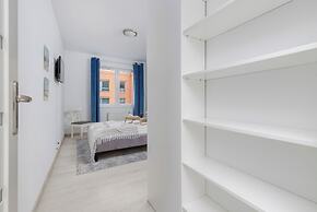 Sadova Apartment Gdańsk by Renters