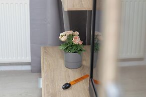 Sadova Apartment Gdańsk by Renters