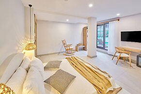 Lilium Boutique Hotel