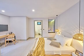 Lilium Boutique Hotel