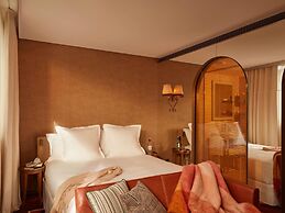 Mondrian Bordeaux Les Carmes