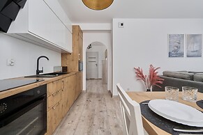 Spacious Apartment by Renters