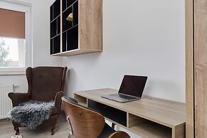 Spacious Apartment by Renters