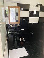 The kenoli's city hotek