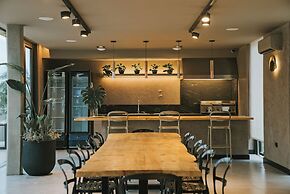 Howard Johnson Plaza La Ribera