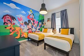 Private Pool Themed Bedrooms at Best Location