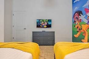 Private Pool Themed Bedrooms at Best Location