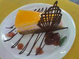 Moba Hotel & Convention Centre