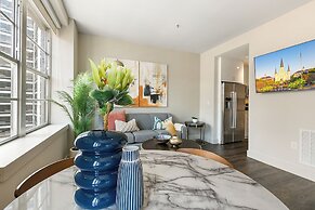 Charming Studio Near French Quarter