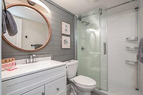 Centrally Located Elegant Vistas