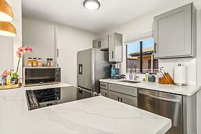 Centrally Located Elegant Vistas