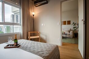 Apartamento em Pinheiros com Piscina