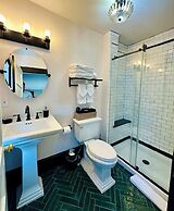 Inn at Gifford House