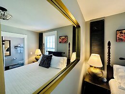 Inn at Gifford House